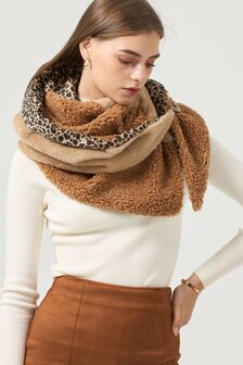 Camel luipaardprint driehoek sjaal Teddy|Fake fur imitatiebont